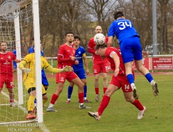 TSV Weilheim - FC Frickenhausen (7.12.2025 · 1:0)